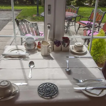 Bed & Breakfast Benown House B&B